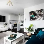Cozy Studio Next To Cracow Vistula Boulevrads, Old Town
